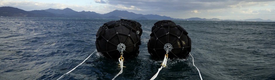 海洋海難救助のエアバッグ